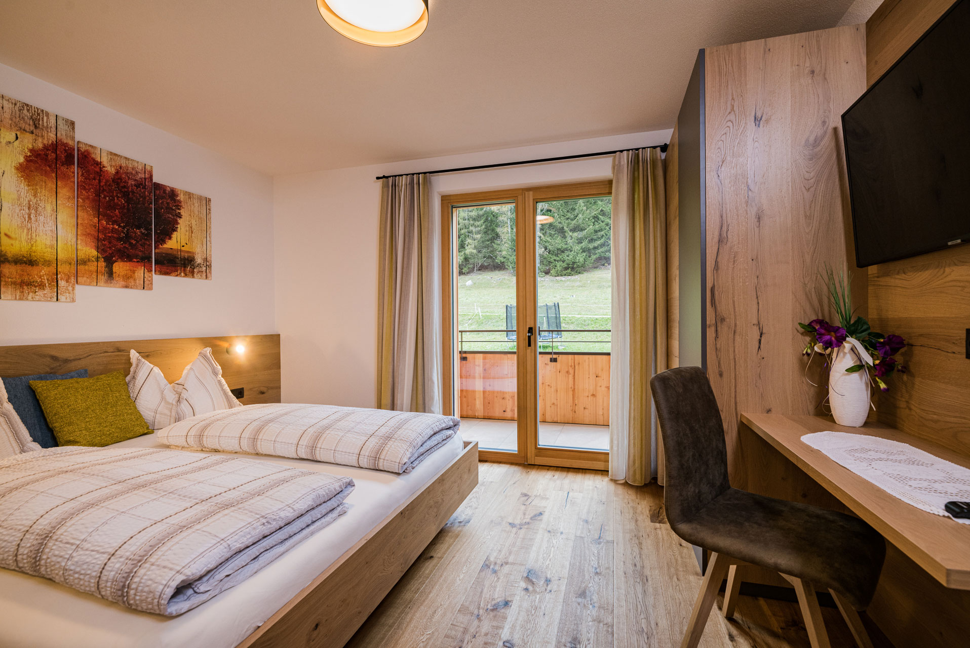 Apartment 2 & 3 - Room